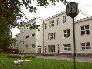 Nemocnice v Opařanech stále nemůže sehnat kvalifikovaný personál