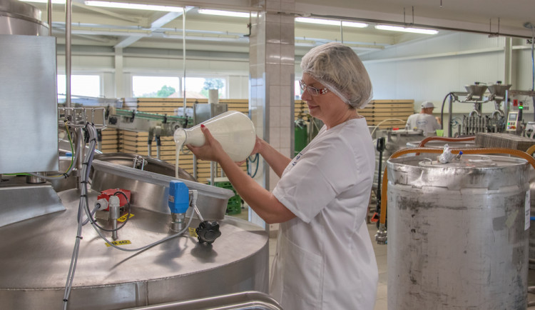 Díky mamce jsem byla vychovávaná v mlíkařině