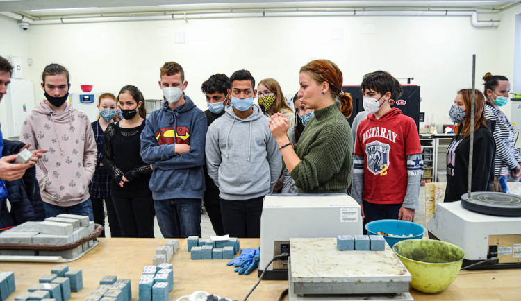 VŠTE uspořádala den pro děti se zdravotním znevýhodněním