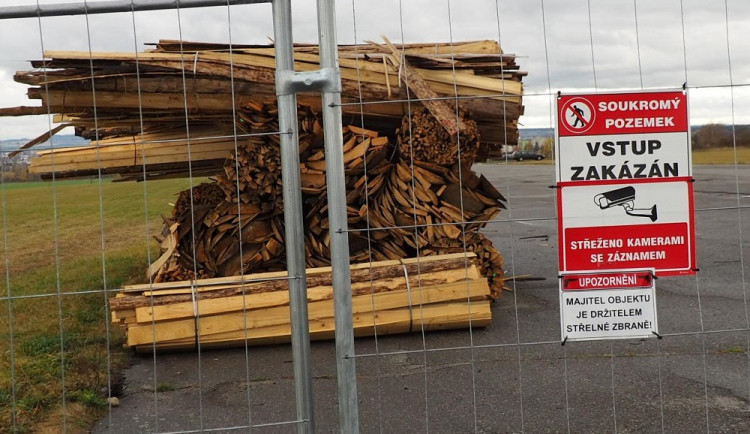 Bývalé letiště Všechov není v majetku města Tábor, vzkázala radnice.