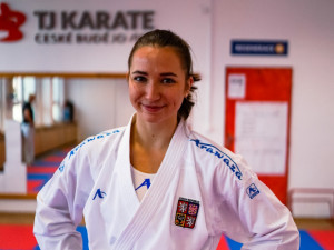 Karatistku Martinu Šáchovou čeká dosavadní životní zápas. Na MS seniorů v Dubaji bude bojovat o bronz