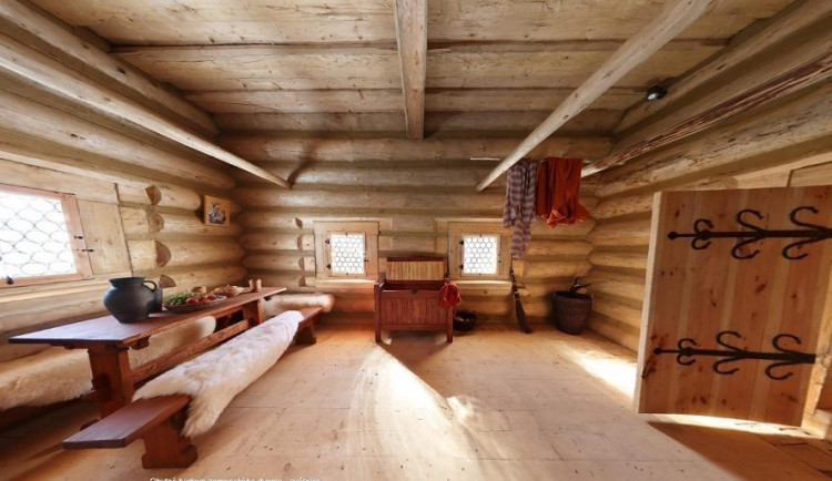 Virtuální prohlídka zemanského dvorce Archeoskanzenu Trocnov.