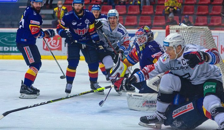 Výhru Energii přisoudil Vondráček hattrickem