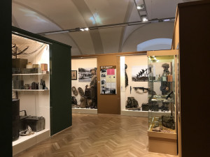 Příběh Československé samostatné obrněné brigády za druhé světové války si mohou lidé prohlédnout až do ledna. Krumlovské muzeum prodloužilo jedinečnou výstavu