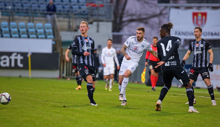 Dynamo v deseti otočilo zápas se Slováckem a zvítězilo na domácí půdě