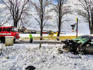 Na Jindřichohradecku se srazil vlak s autem. Místo nehody je uzavřeno