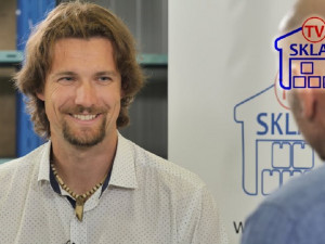 Znáte TV Sklad? Série televizních rozhovorů s významnými hosty se natáčí v budějckém skladu