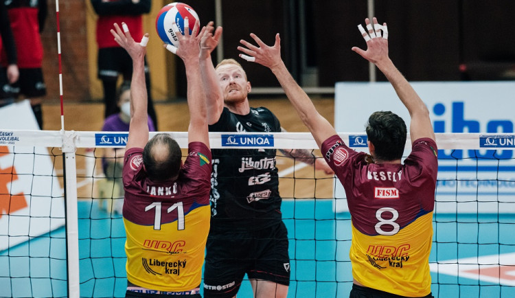 Volejbalisté Jihostroje po návratu ze Sibiře porazili Liberec