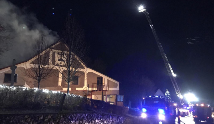 Hasiči likvidovali dva velké požáry na Písecku. Škoda přesáhla milion korun