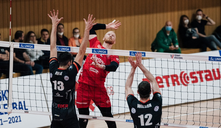 Jihostroj prohrál s Karlovarskem. Tahali jsme za kratší konec, uznal trenér