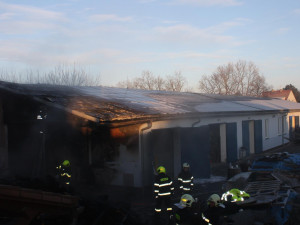 Po požáru elektrodílny zůstala škoda milion korun