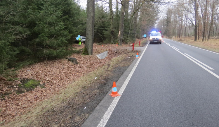 Policie hledá svědky, kteří viděli nebo natočili nehodu u Břehova