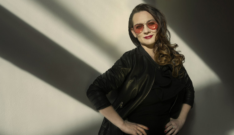Trému na jevišti nemám. Mám pocit zodpovědnosti, ale ten mě nesvazuje, říká operní pěvkyně Šrejma Kačírková