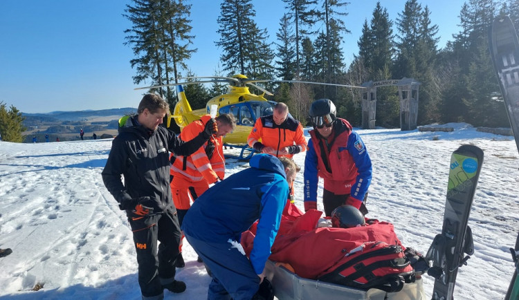 U Lipna se zranil chlapec z Dánska. Nezvládl rychlou jízdu na sjezdovce