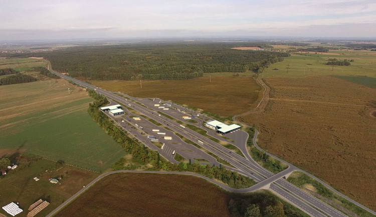 U D3 začala výstavba odpočívky. Zaparkují tam desítky aut i kamionů