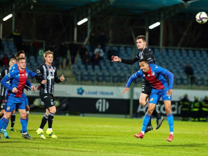 Domácí série vzala za své, Dynamo prohrálo s Plzní