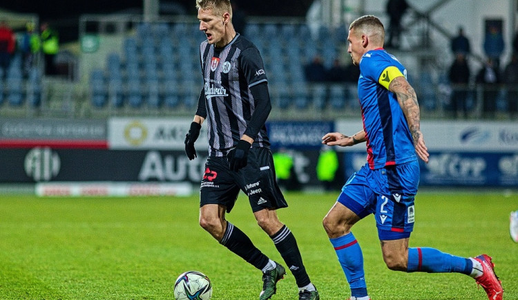 Situaci si musí klub vyřešit. Ztráta nás mrzí, ale teď venku vyhrajeme, říká Škoda