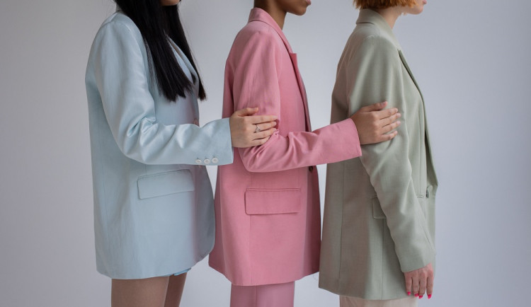 pexels-monstera-7691206