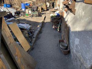 Třiatřicetiletý muž brutálně zavraždil ženu. Hrozí mu až 18 let vězení