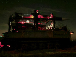 Přestože vojáci cvičili ve ztížených podmínkách, plnili úkoly s obrovským entuziasmem.