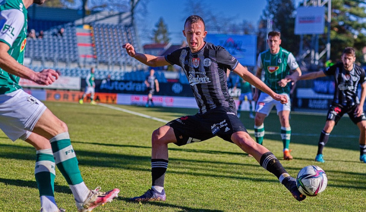 Valenta se po čtyřech letech vrací do reprezentace. Je to nejvíc, čeho můžete ve fotbale dosáhnout, říká