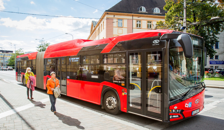 K čisté mobilitě vede více cest, zní z Dopravního podniku. S městem podpoří výzvu 10 tisíc kroků