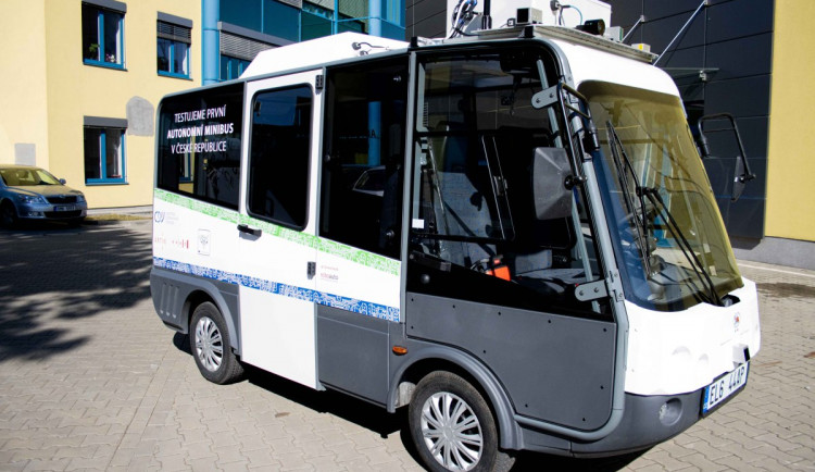 Brněnské ulice bude brázdit samořiditelný minibus. Na palubu vezme každého a zadarmo