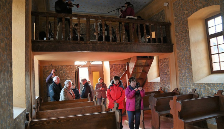 Spolku se podařilo opravit kapli svatého Josefa v původně sudetské obci u Volar