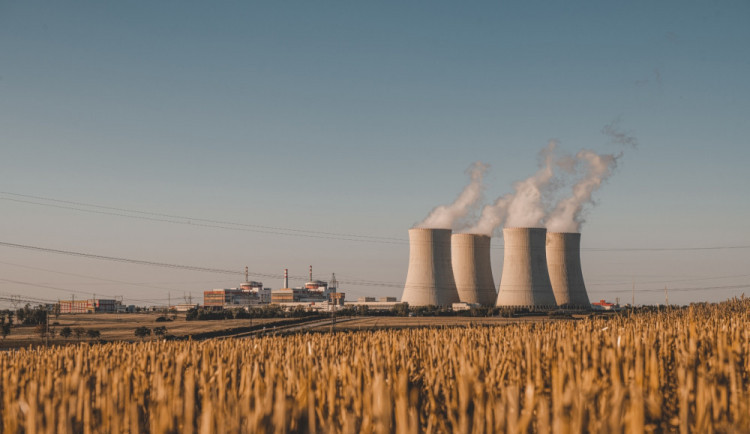 České jaderné elektrárny loni spotřebovaly meziročně o tři procenta méně surové vody