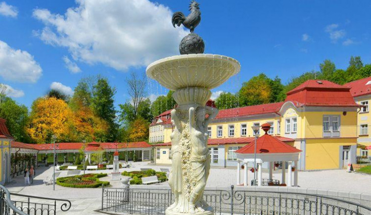 VÍKEND PODLE DRBNY: Farmářské trhy v lázeňské atmosféře, velký úklid Česka a zahájení sezony hradů a zámků