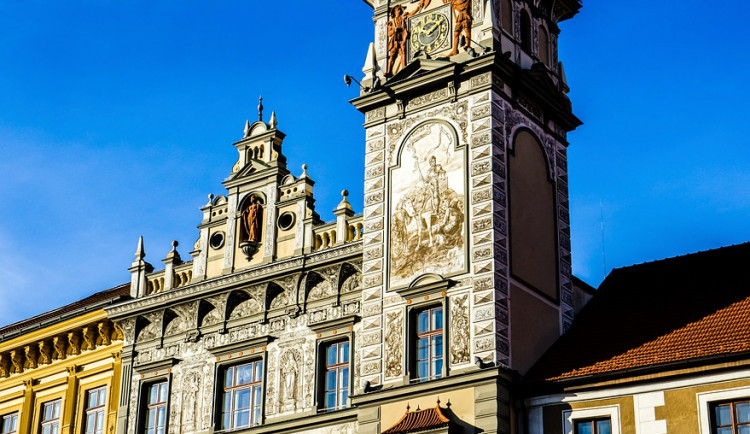 Vedení Prachatic čelí nařčení, že protiprávně přesunulo 36 milionů. Starosta Malý to odmítá