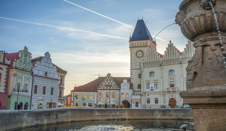 Romští poradci v Táboře řešili napadení chlapce. Komunitě pomáhají také s bydlením či pořádáním akcí