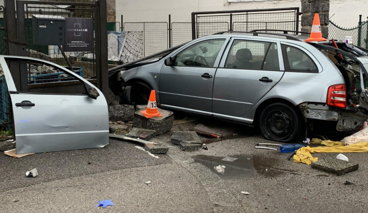 Další tragická nehoda. Na Pražské třídě zemřel řidič fabie