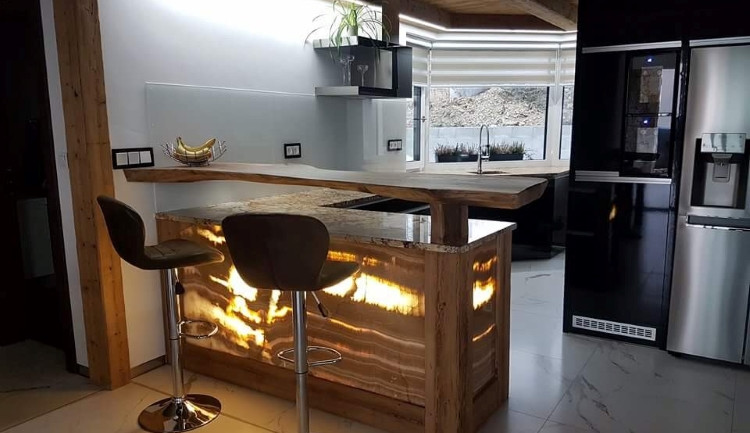 Zpracování a použití moderních žul se meze téměř nekladou, říká Pavel Novák z Kamenictví Jatvar