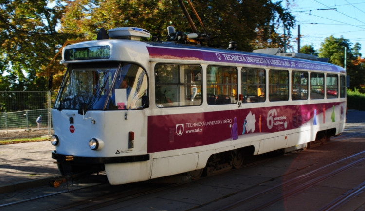 Krátká výluka tramvají do Hanychova. Kvůli opravě kolejiště je nahradí autobusy