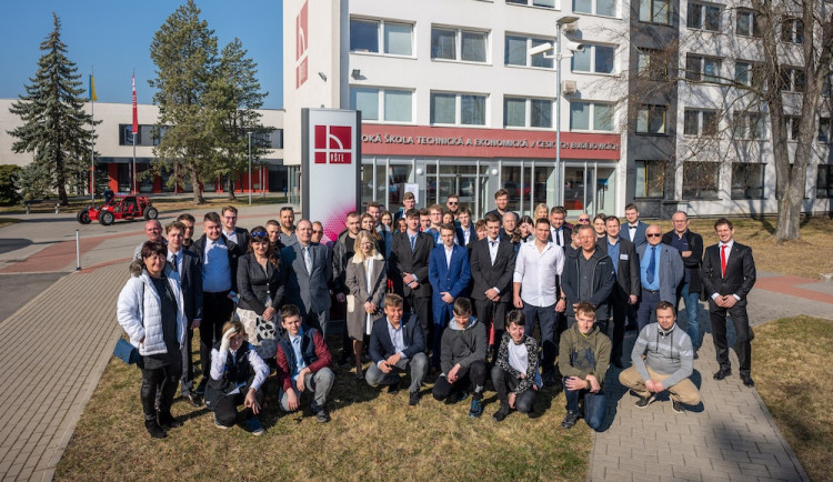 Technická olympiáda, Smart Region Tour a Reprezentační ples. To byl 24. březen na VŠTE
