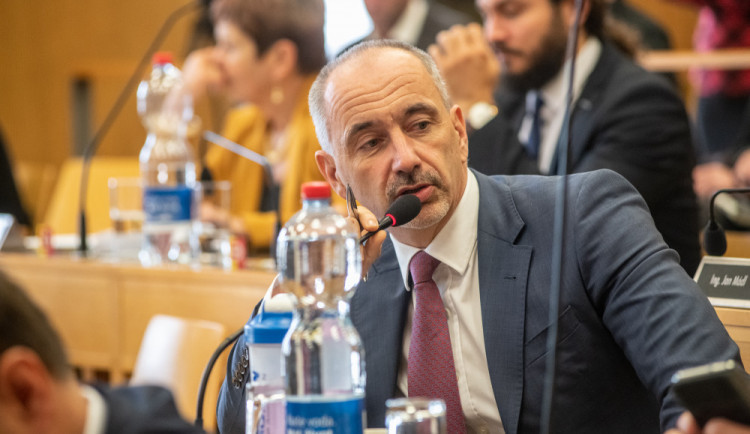 Hejtman Martin Kuba (ODS).