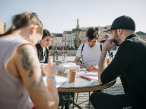Kul.turistická kancelář objíždí budějovické čtvrti