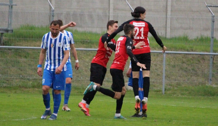 Táborsko posílil mladík ze Švýcarska. Po minutě na hřišti si připsal vítěznou trefu