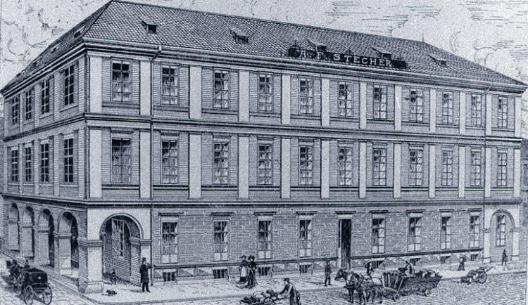 První sídlo České reáky v domě na rohu ulic Divadelní a Široké.