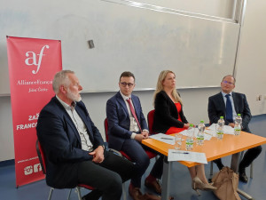 Možné směry evropské spolupráce přiblížila na Filozofické fakultě moderovaná diskuze s odborníky