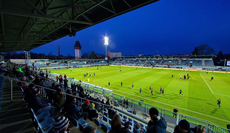 Domácí stadion českobudějovického Dynama.