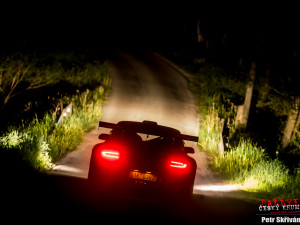 Poslední kilometry Rallye Český Krumlov rozhodly. Kopecký poráží Pecha o tři sekundy.