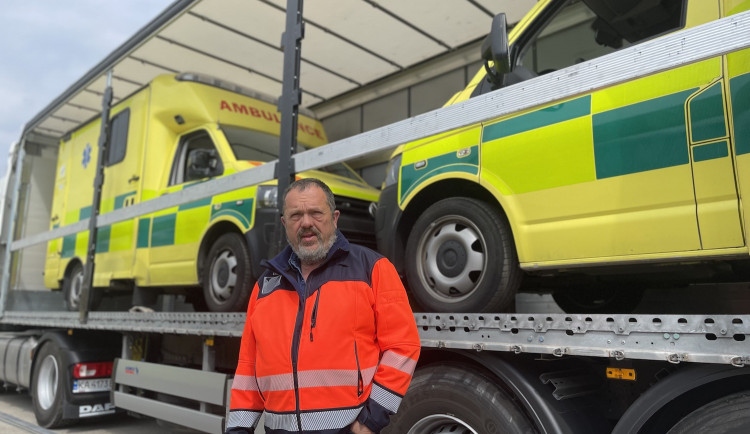 O místo senátora bude na Táborsku usilovat ředitel záchranné služby Slabý