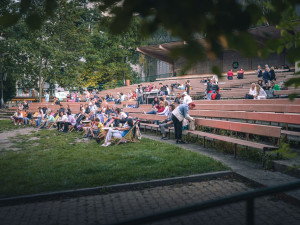 Háječek nabídne žhavé zahájení s Hříšňákem a Pánským klubem