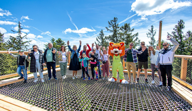 Nová porce adrenalinu na Stezce korunami stromů a výstava fotografií k tomu