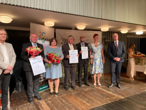 Křišťálová popelnice se stěhuje z východních Čech. Nejlépe třídili lidé v Uherském Hradišti