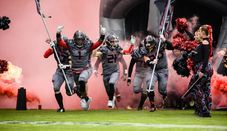 Gladiators v přímém souboji o druhé místo porazili Přerov 35:13, semifinále play-off tak odehrají doma