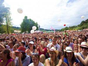 Hudebně-švestkový festival Trnkobraní se vrací a oznamuje kompletní line-up  s kapelami Chinaski, Rybičky 48, Tři sestry a dalšími interprety