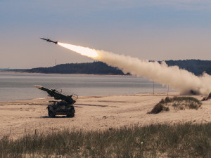 Strakoničtí vojáci zakončili účast na mezinárodním cvičení v Polsku bojovými střelbami